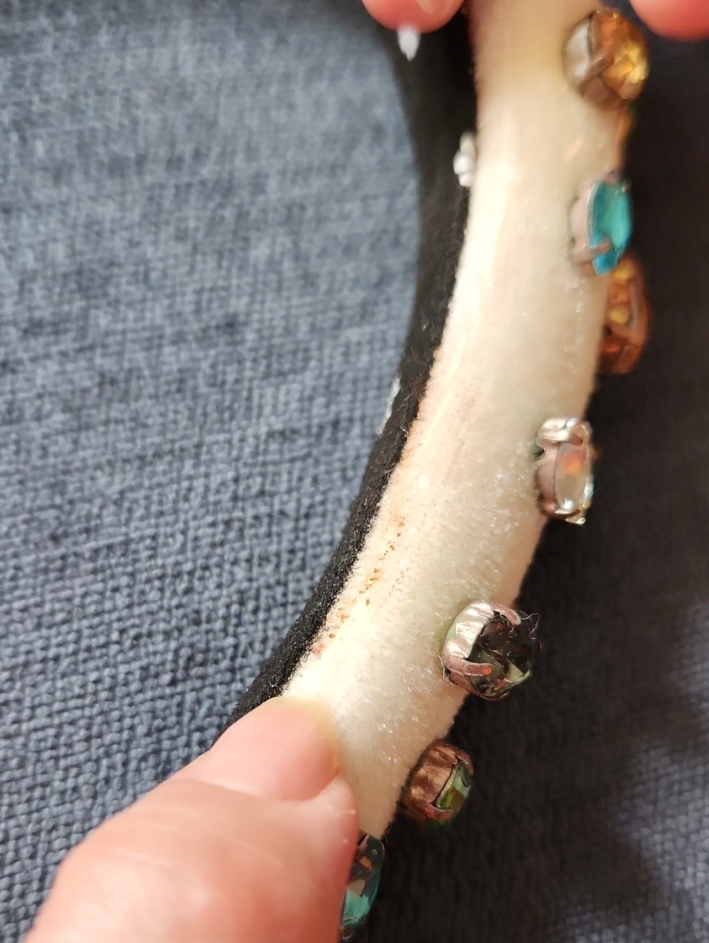 Lele Sadoughi Embellished White Padded Velvet Headband with Multicolor Gems - Picture 7 of 12
